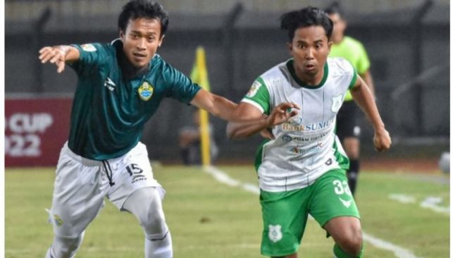 Suasana laga Liga 2 antara PSMS Medan melawan PSKC Cimahi di Stadion Si Jalak Harupat, Bandung, Selasa (30/8/2022) malam. (ANTARA/HO)