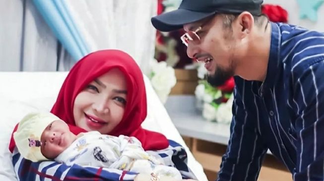 Potret Baby Sulthan Anak Roro Fitria (Instagram/@roro.fitria1989)