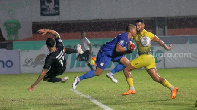 PSS Sleman memetik kemenangan perdana dalam BRI Liga 1 2022/2023 setelah mengalahkan Barito Putera, 1-0 dalam laga pekan di Stadion Maguwoharjo, Sleman, Sabtu (13/8/2022) malam. [Suara.com/Ronald Seger Prabowo]