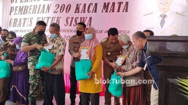 60 Warga Tuban Dapat Operasi Katarak Gratis di RSUD Koesma