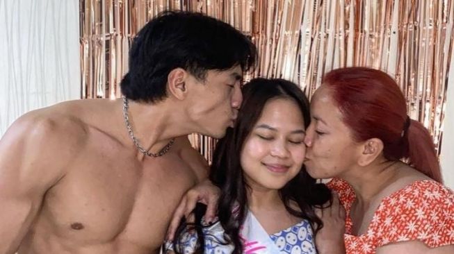 Potret Jessi Putri Adik Jefri Nichol (Instagram/@jejijuu)