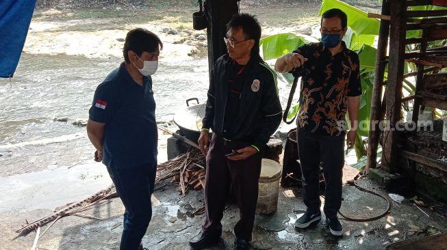 Heboh Cemari Aliran Sungai Bengawan Solo, Gibran Siapkan Aturan Larangan Penjualan Daging Anjing