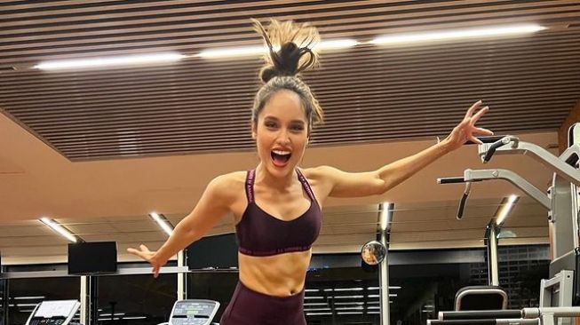 Olahraga Cinta Laura Agar Capai Body Goals (Instagram/@claurakiehl)