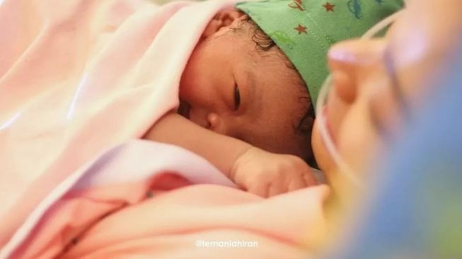 Potret Baby Sulthan Anak Roro Fitria (Instagram/@roro.fitria1989)