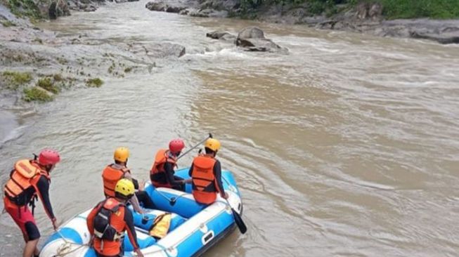 Mahasiswa di Medan Hanyut di Sungai, Begini Kejadiannya