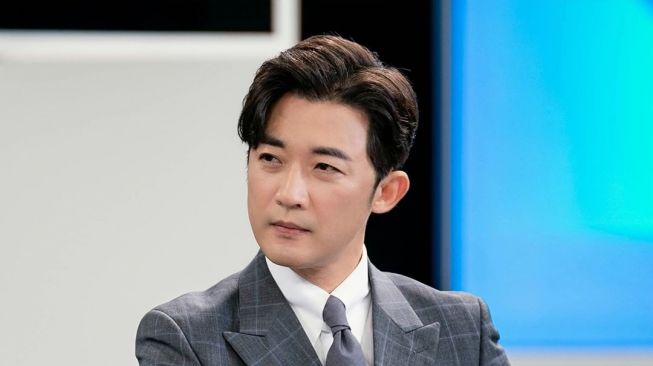 9 Potret Ahn Jae Wook di The Empire, Perankan Profesor Sekolah Hukum yang Misterius