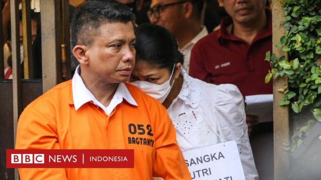 Putri Candrawathi Beda Nasib dengan Baiq Nuril yang Tetap Dipenjara