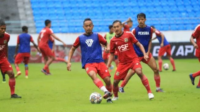 Liga 2 Hari Ini: Persiba Pasang Target Menang Menjamu Persipura, Mutiara Hitam Tak Ingin Pulang Membawa Kekalahan