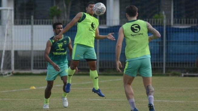 Para pemain Persib Bandung berlatih di Lapangan Persib Bandung. (HO/Persib.co.id)