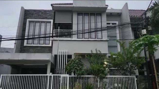 Kejati DKI Jakarta sita rumah mewah di Pesona Khayangan Depok (DepokToday.com)