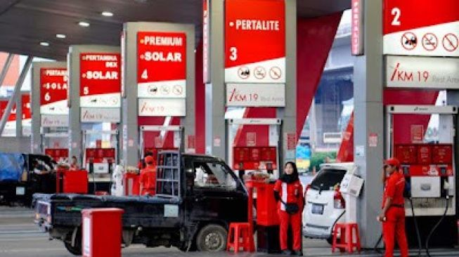 Daftar Harga Baru Pertalite, Pertamax dan Solar di Sumbar