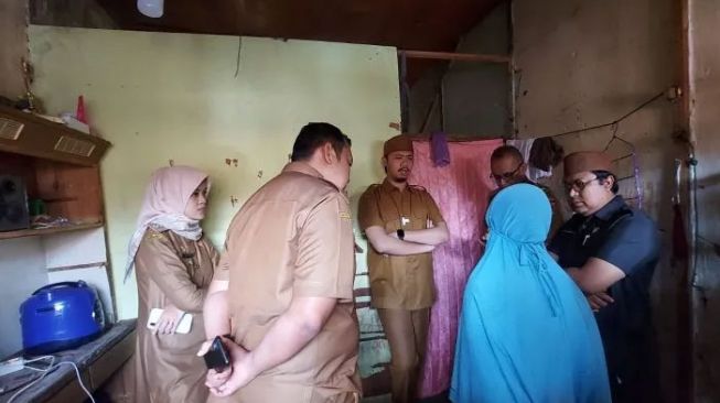 Di Sumatera Barat, Ada IRT Hanya Miliki Tiga Helai Pakaian, Wali Kota Bukittinggi Baru Tahu