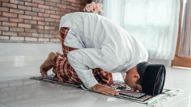 Tata Cara Sholat Dhuha Lengkap dan Bacaan Doa Setelahnya