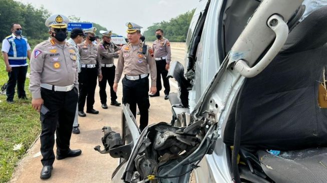 Daftar Nama Korban Kecelakaan Maut di Tol Semarang-Batang, Tujuh Orang Meninggal Dunia