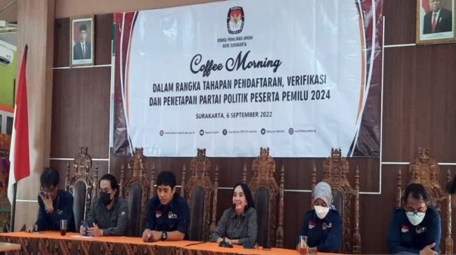 Waduh! KPU Solo Temukan 11 Nama Ganda Anggota Parpol