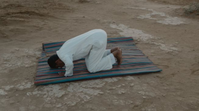 Hukum Meninggalkan Shalat Saat Menemani Orang Sakit, Berdosa Besar?