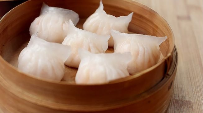 Resep Hakau Dimsum Kulit Tipis dengan Isi Udang, Mudah dan Enak