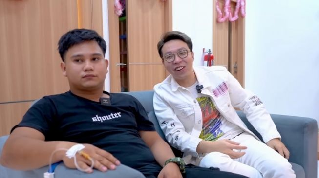 10 Momen Kocak Habib Jindan Suntik Putih, Akui Kebal Jarum 'Tapi Kadang-kadang'