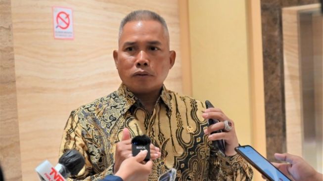 Menahan Subsidi Dinilai Beratkan APBN, tapi Menaikkan BBM Lebih Beratkan Nasib Rakyat