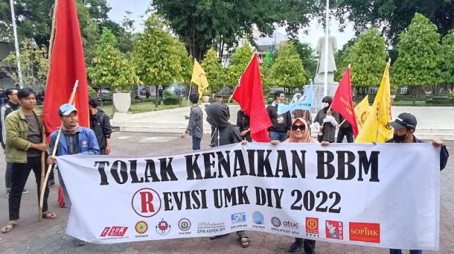 Pascakenaikan Harga BBM, Buruh Jogja Tuntut UMP Ditambah