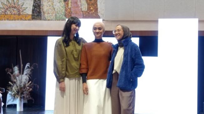 Kolaborasi Ayudia Chaerani dan Feby Putri dengan Uniqlo. (Dok. Fajar/Suara.com)