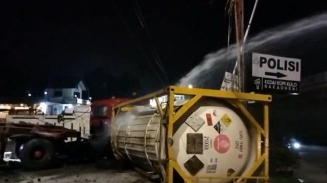 Truk Pengangkut Hidrogen Terjun Bebas di Jalur Penyelamatan Bakauheni, Sopir Tewas di Tempat