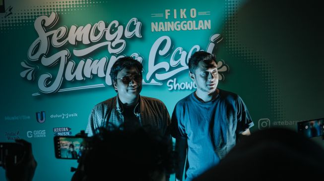 Fiko Nainggolan dan Ferry Ardiansyah di acara rilis video klip lagu "Semoga Jumpa Lagi" di Jakarta, baru-baru ini. [dokumentasi pribadi]