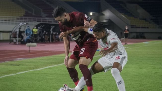 Dapat Kontrak Baru, Javlon Guseynov Tak Sabar Arungi Liga 1 2023/24 Bersama Persita