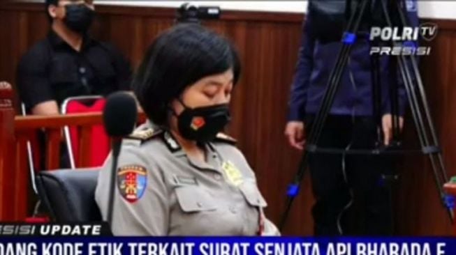 Terlibat Menghalangi Penyidikan Tewasnya Brigadir J, AKP Dyah Chandrawati Disanksi Mutasi dalam Sidang Etik