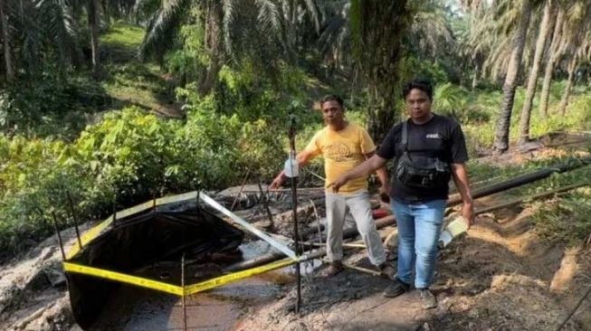 Polisi Gerebek Tambang Minyak Ilegal, 11 Orang Ditangkap