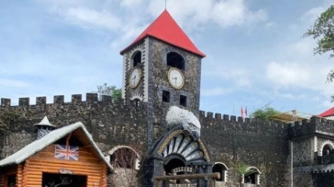 The Lost World Castle, Wisata Tembok Besar China ala Cangkringan