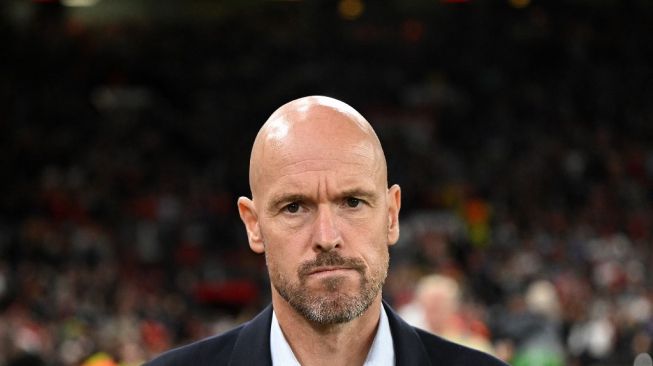 Manajer Manchester United asal Belanda Erik ten Hag selama matchday pertama Grup E Liga Eropa 2022-2023 antara Manchester United vs Real Sociedad, di stadion Old Trafford, di Manchester, pada 8 September 2022 waktu setempat.Oli SCARFF / AFP