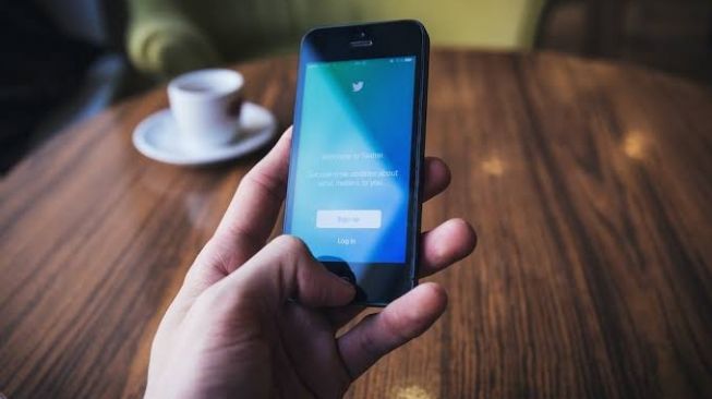 Cara Hapus Akun Twitter via Aplikasi Secara Permanen
