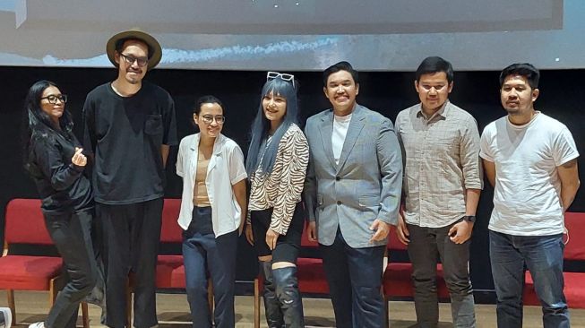 Diproduseri Endah N Rhesa, Coach Ican Percaya Diri Luncurkan Mini Album