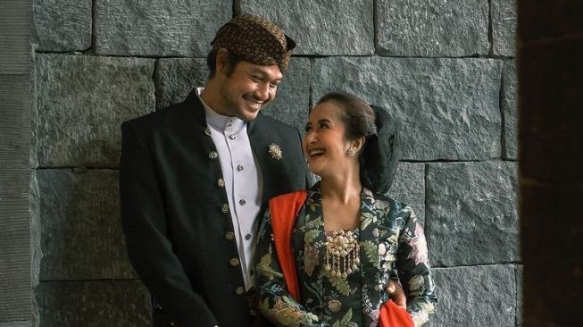 Potret Bucin Dwi Sasono dan Widi Mulia (Instagram/widimulia)