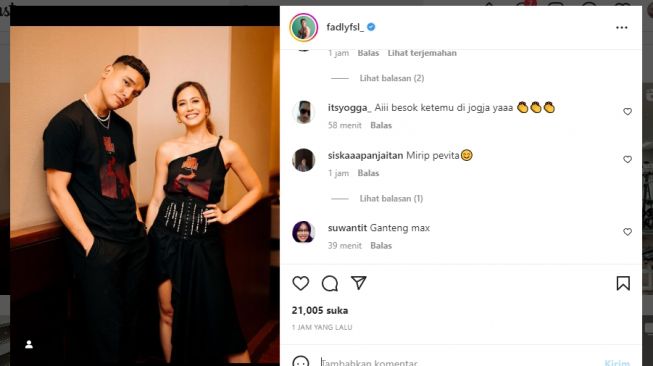 Fadly Faisal Pamer Foto Sama Pevita Pearce dengan Baju Couple: Gausah Kaget Gitu Dong