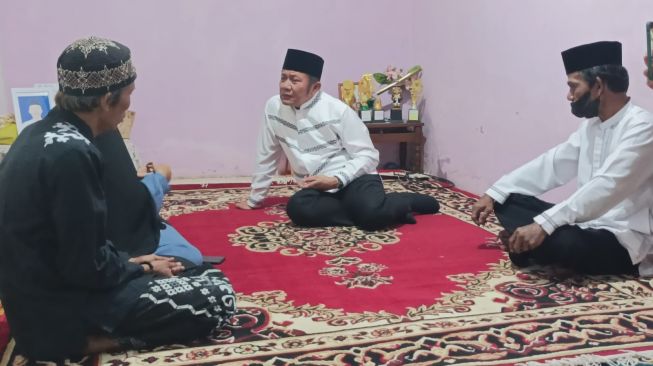 Gubernur Herman Deru Datangi Rumah Orang Tua Santri Gontor Korban Dugaan Penganiayaan