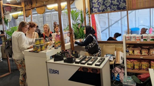 Kisah Sukses Andhika Praditya dari Loosewood, Begini Kisahnya Hingga Ikut Pameran di Luar Negeri