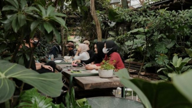 7 Rekomendasi Kafe Malang Terbaru Cocok Buat Nugas dan Nongkrong