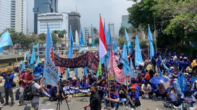 Setelah Tampung Aspirasi Buruh, Istana Bakal Panggil Tiga Kementerian Terkait Besok