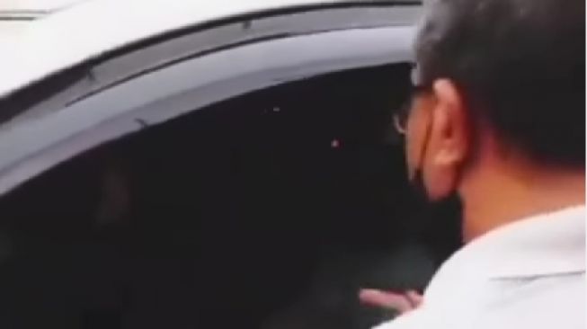 Viral Video Arogansi Pria Diduga Anggota Polisi Di Kota Bekasi Mahfud Md Ikut Buka Suara 9272