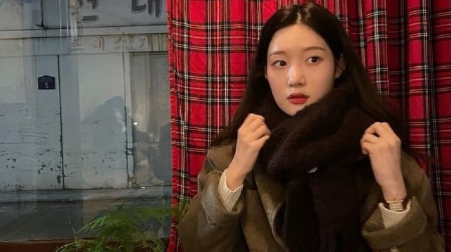 Jatuh dari Tangga saat Syuting, Jung Chaeyeon Alami Patah Tulang