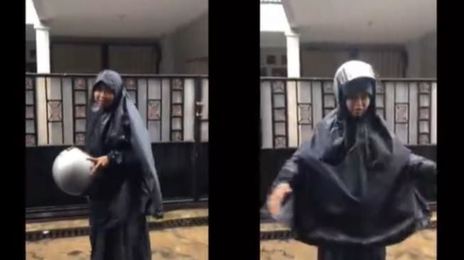 Viral Jas Hujan Idaman Cewek Berhijab, Warganet: Jadi Mukena Juga Bisa tuh