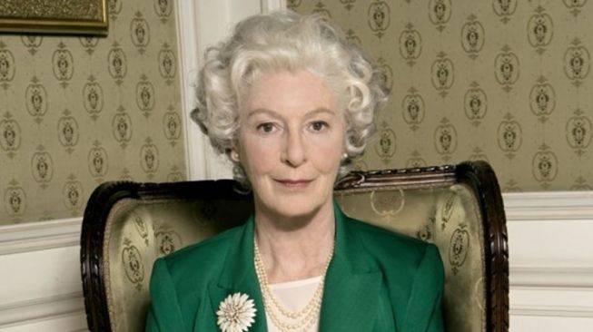 Artis yang pernah perankan Ratu Elizabeth II (IMDb)