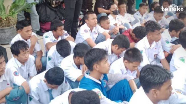 Hendak Tawuran, Pelajar di Kota Kendari Bawa Celurit Ditangkap