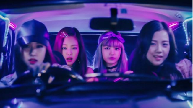 MV 'WHISTLE' Milik BLACKPINK Sukses Tembus 800 Juta Views di YouTube