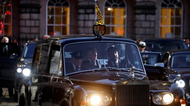 Dua Rolls-Royce Phantom Jadi Kereta Raja Charles III di London dan Edinburgh