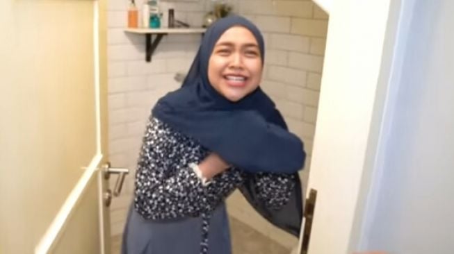 Ria Ricis Memang Beda! Perkara BAB Doang Sampai Ditonton Setengah Juta Kali