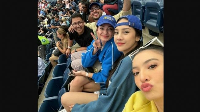 Pesona Enzy Storia Nonton Tenis US Open (instagram/@enzystoria)