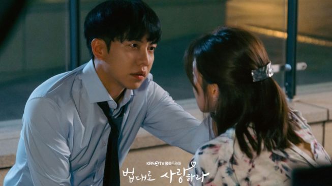 Bangkitkan Gairah, Rating Episode 4 Drama 'The Law Cafe' Kembali Meningkat